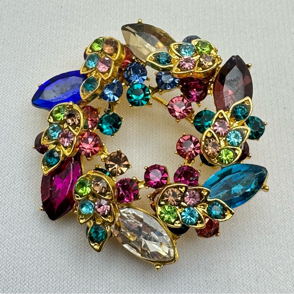 Gold Tone Multicolor Crystal Wreath Brooch Statement Rhinestone Pin Rainbow
